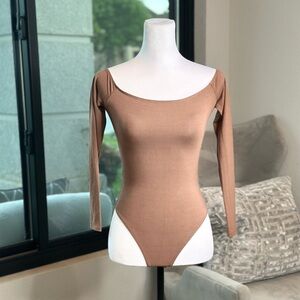 [JLuxLabel] Off the Shoulder Bodysuit - Brown